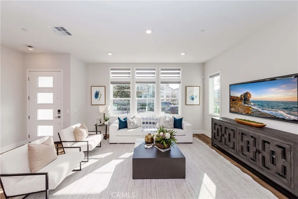 105 Chorus, Irvine, California 92618 home-pic-6